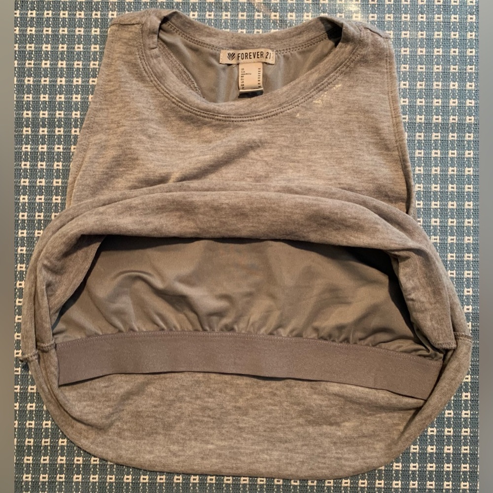 Forever 21 Gray Women's Top - Picture 3 of 7